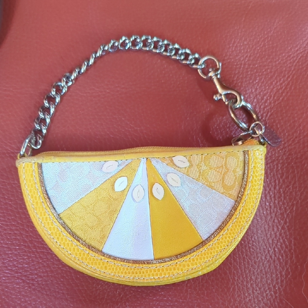 Rare Lemon Slice Y2k Wristlet!